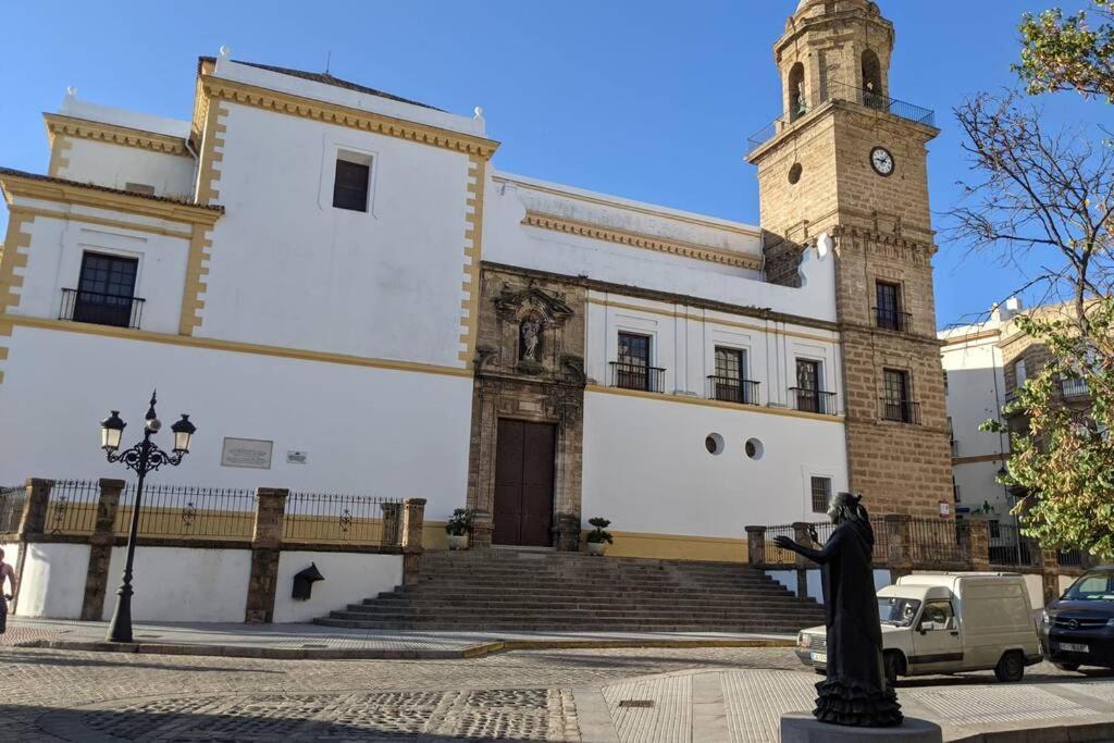 Lindo Apartamento En El Centro Historico De Cadiz Exterior photo